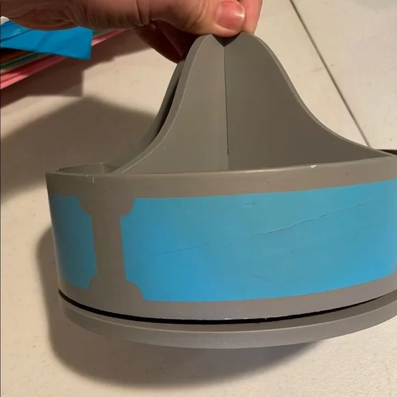 Gray and Blue Rotating Organizer - Picture 7 of 11